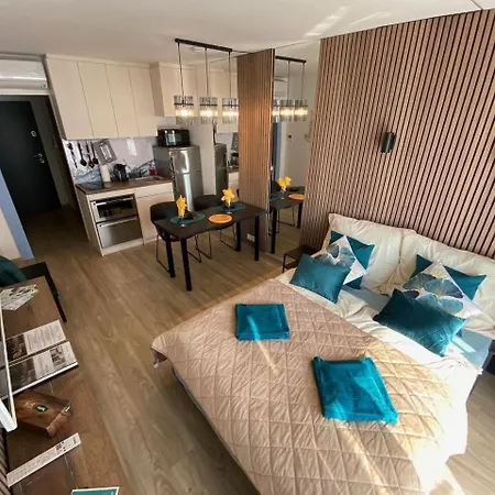Beachfront Lux 007 * Шиофок